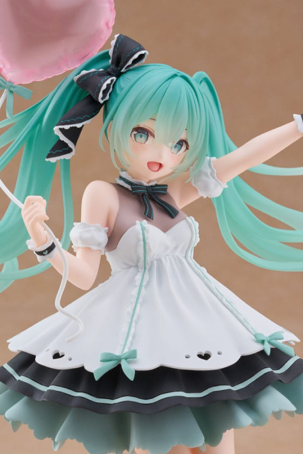 Figur - Hatsune Miku - AMP + Figure - Birthday 2025 (Party Ver.)
